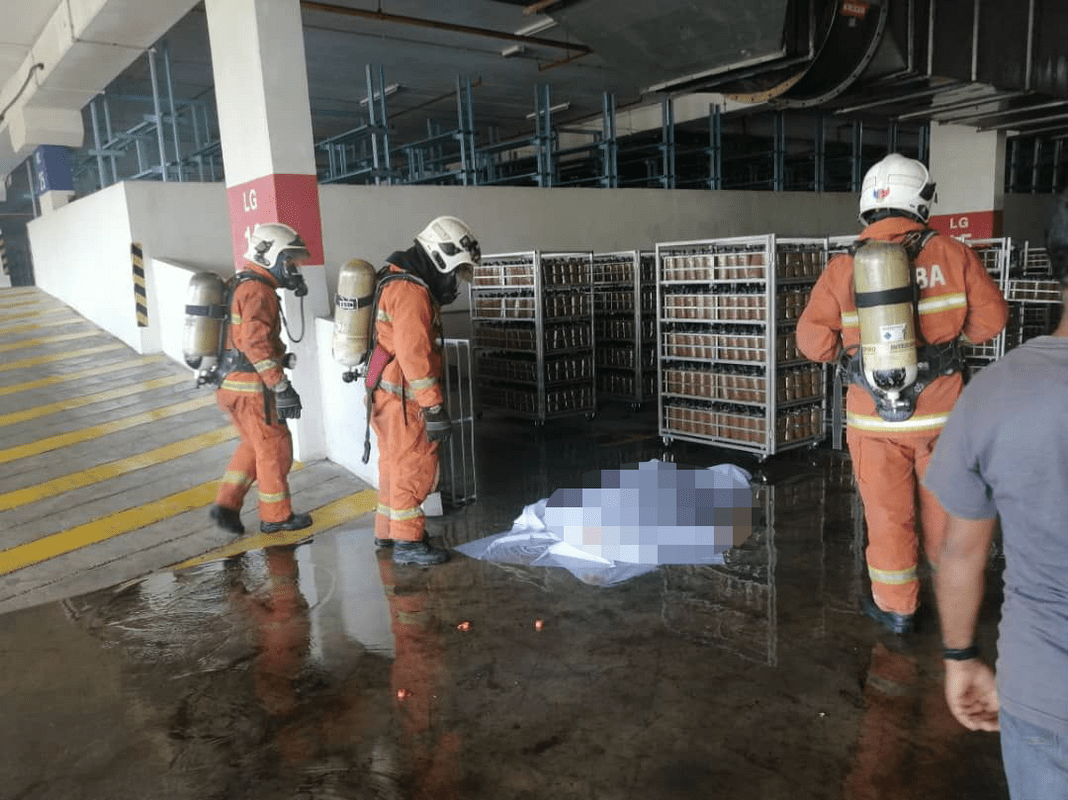 Johor Man Dies From Gas Explosion While Trying To Steam Mushrooms