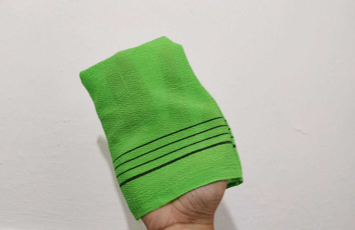 Korean Exfoliating Towels Help Shed Loads Of Dead Skin