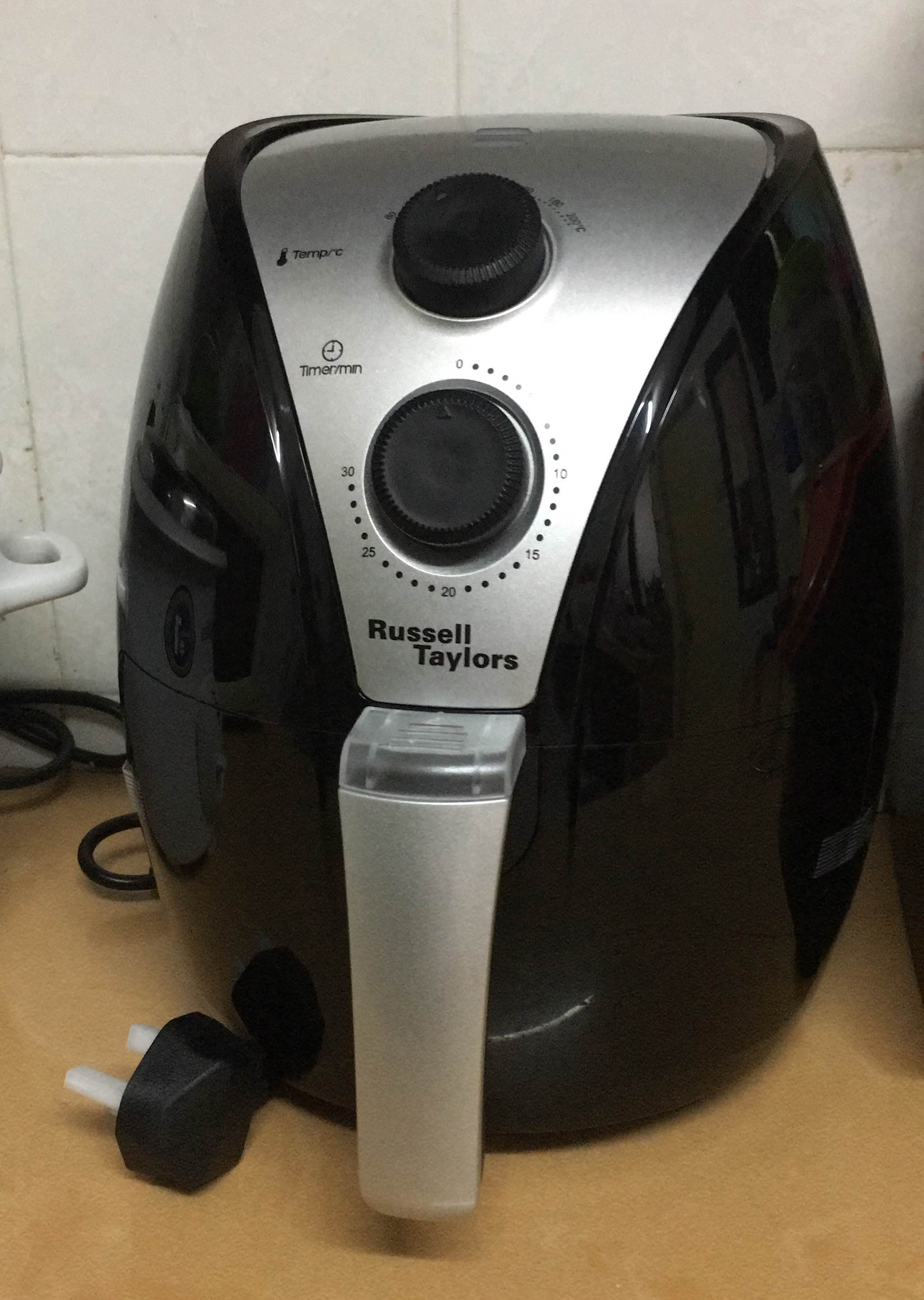 8 Affordable Air Fryers To Get Online For Under RM200