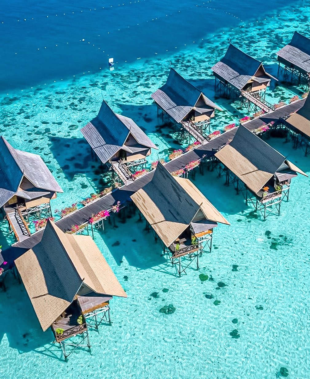 10 Romantic Overwater Villas & Beachfront Chalets In Malaysia With