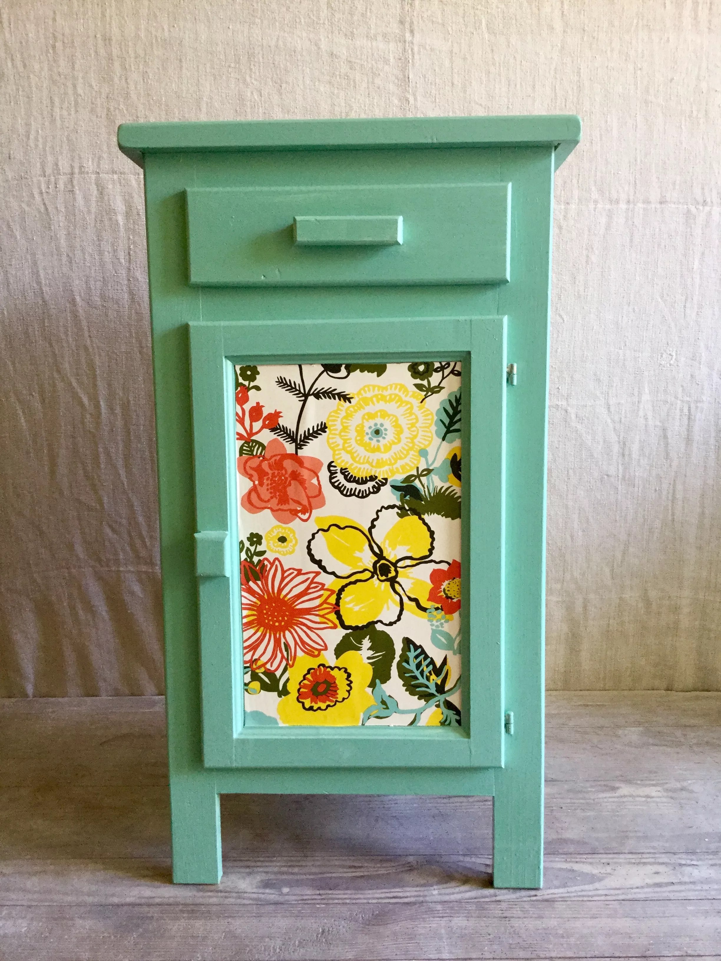 Armoire vintage rénovée Selency