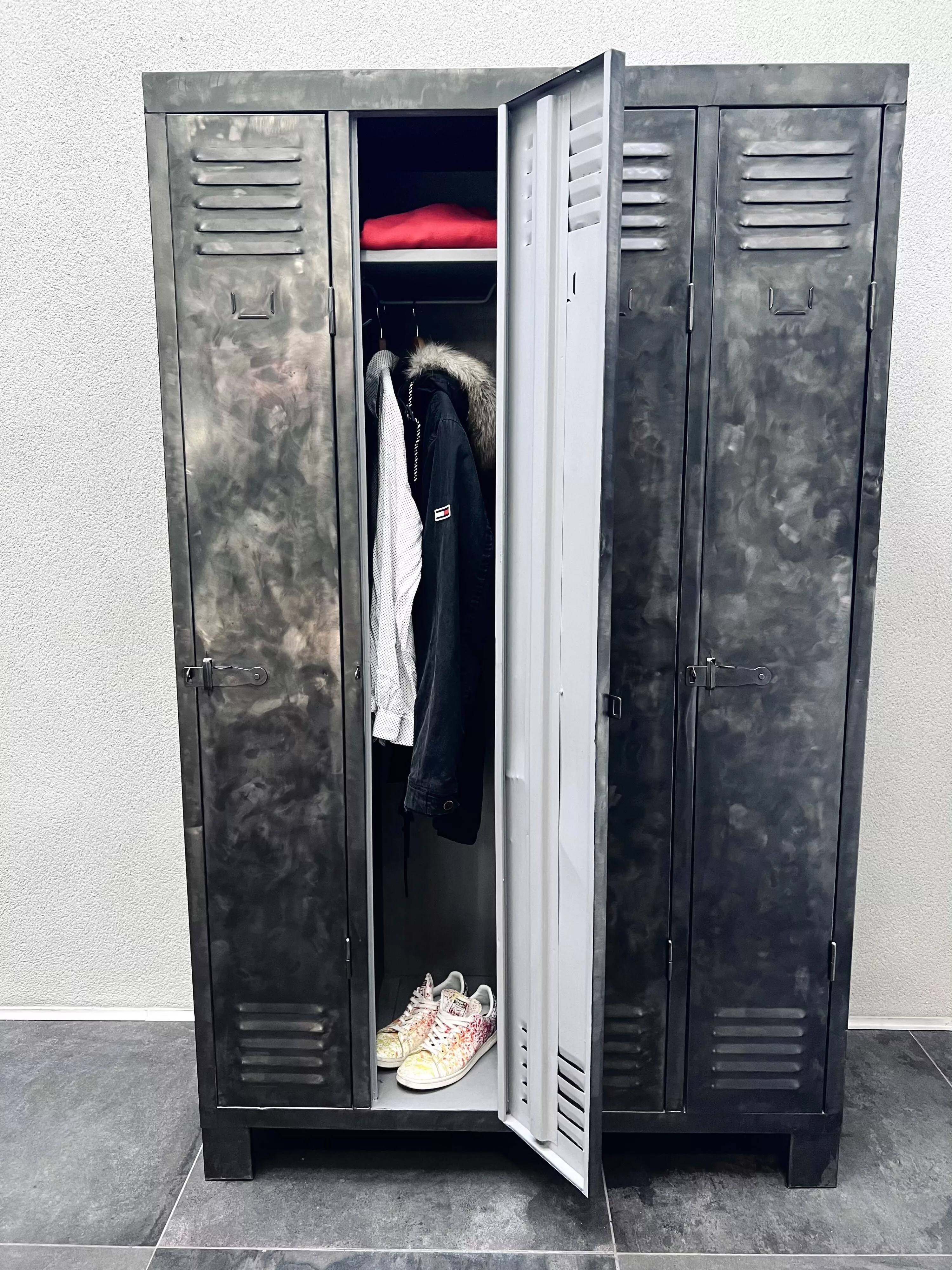 Armoire vestiaire industrielle Selency