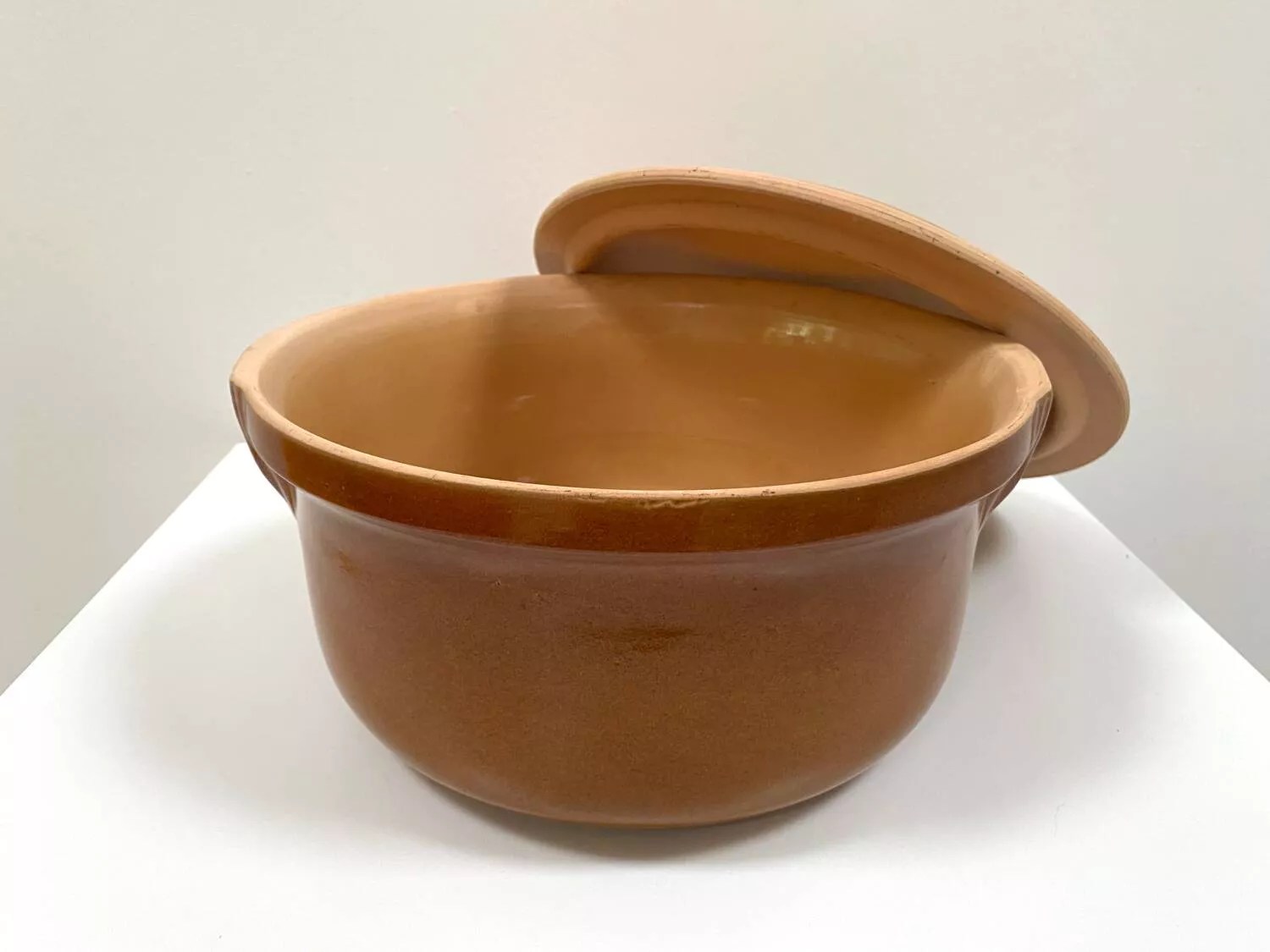 Grand plat à cassoulet en terre cuite vernissée Selency