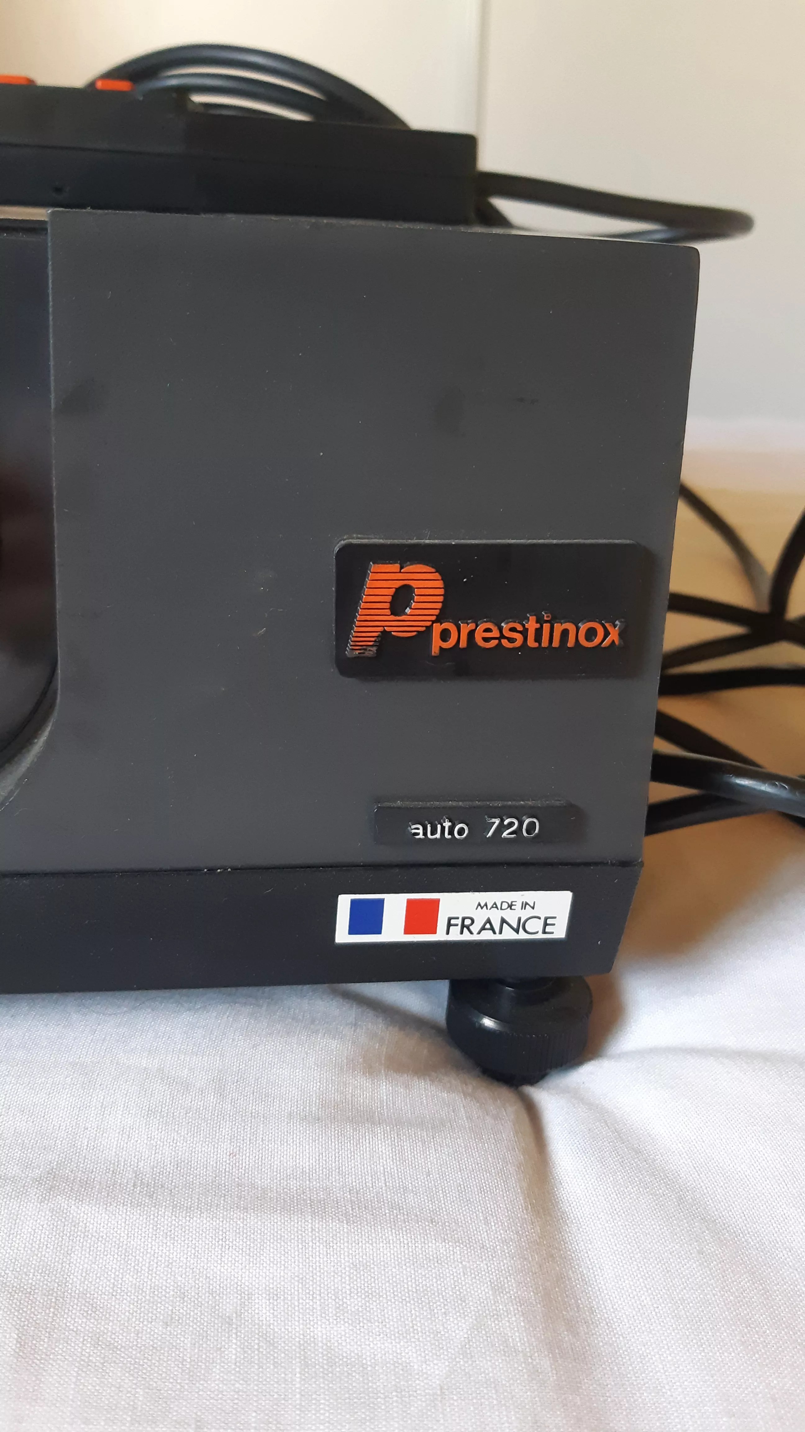 Slide Projector Prestinox Auto 720 Selency