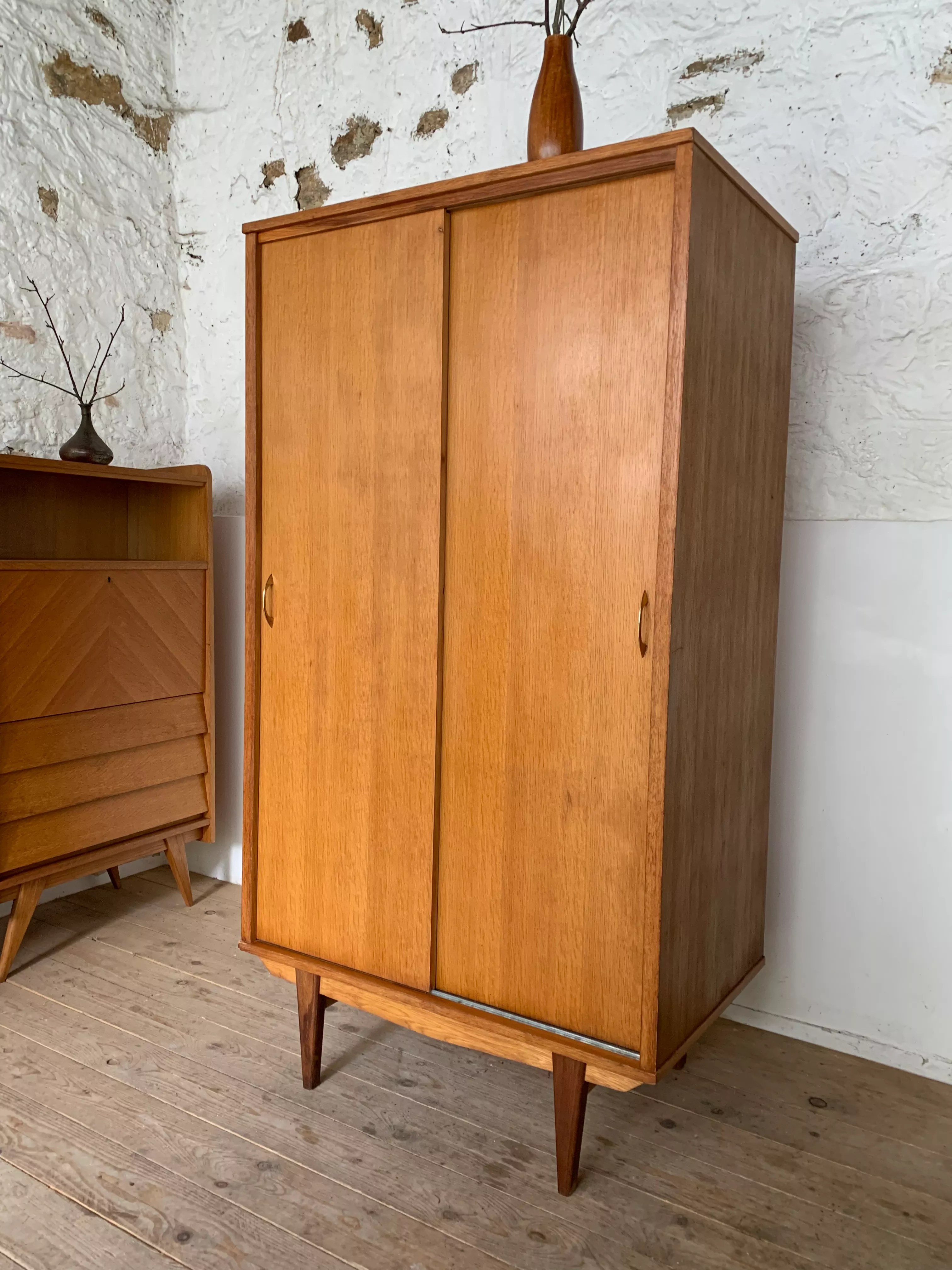 Armoire penderie vintage portes coulissantes Selency