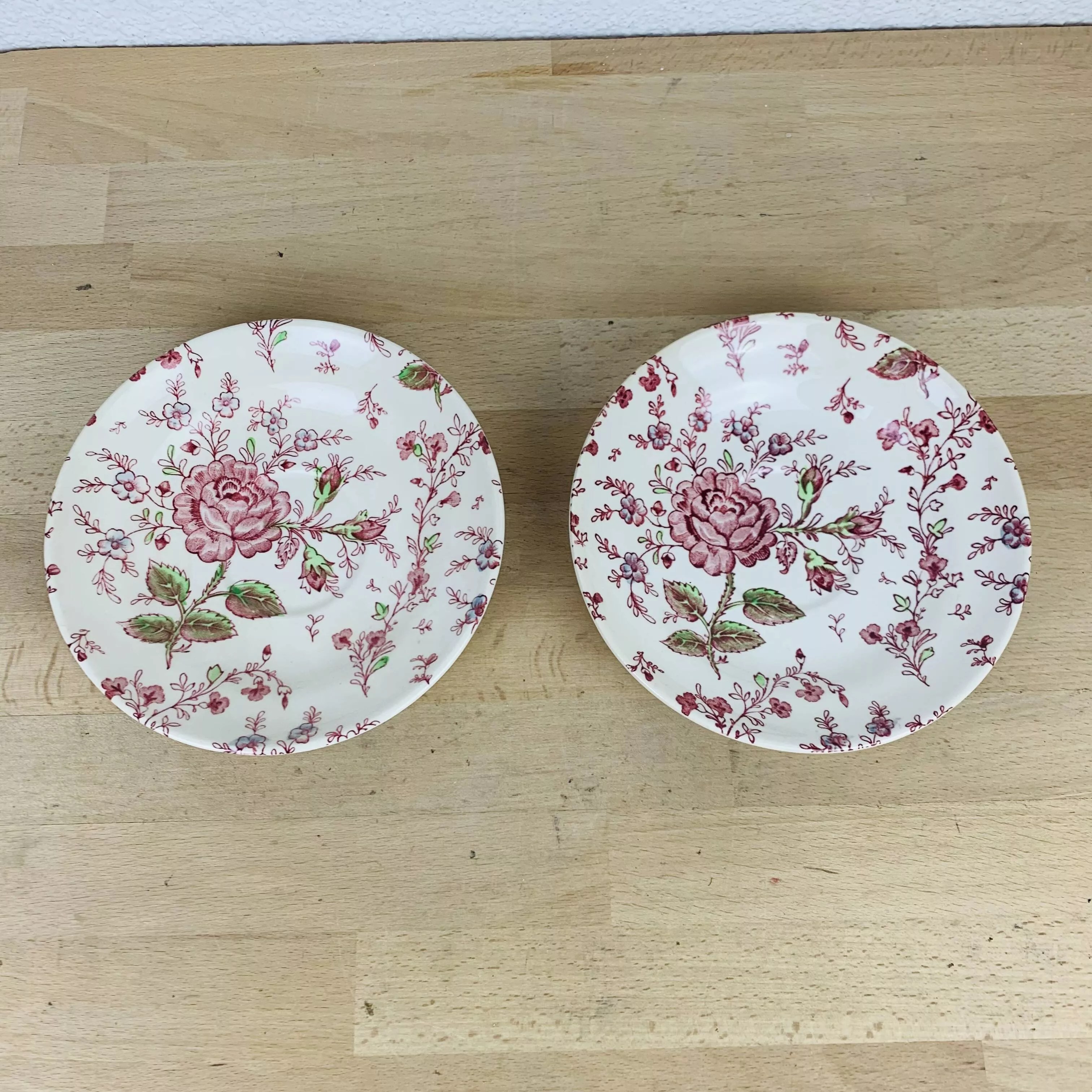 2 assiettes creuses Rose Chintz par Johnson Brothers Selency