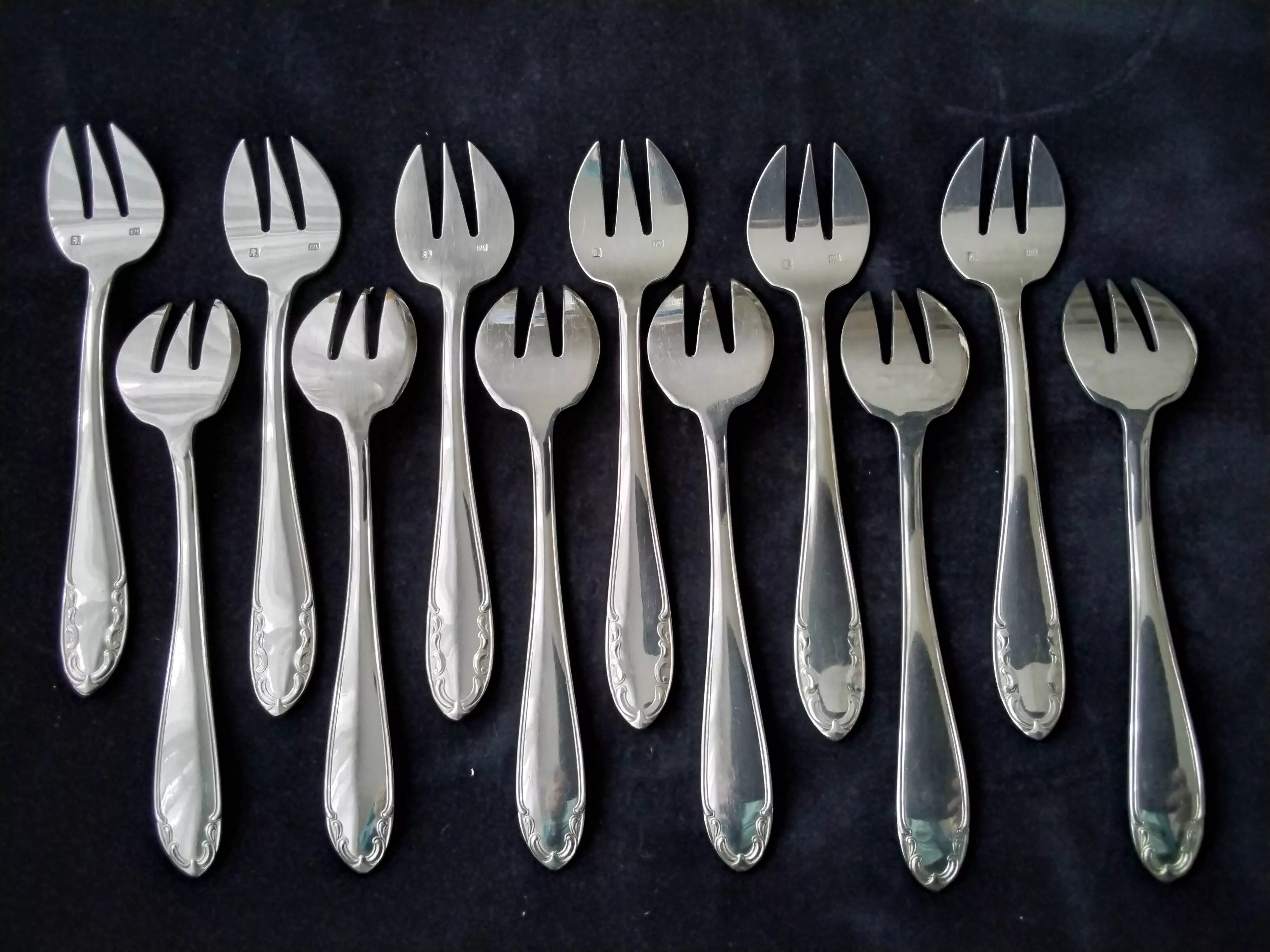 Coffret de 12 fourchettes à huitres Métal argenté Paul François