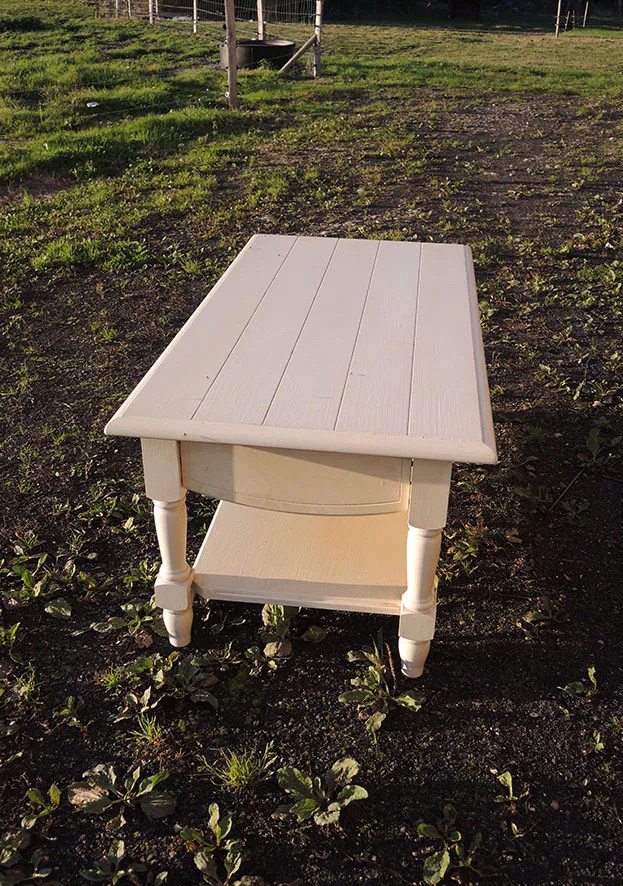 Old white painted wooden coffee table Selency