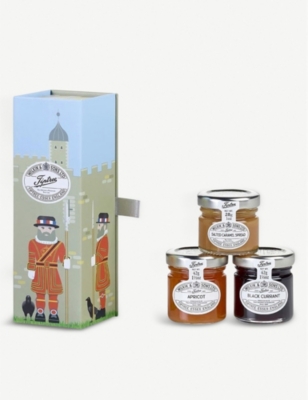 TIPTREE Beefeater trio of mini jams gift set 400g
