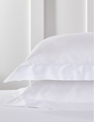THE WHITE COMPANY Bordered standard cotton Oxford pillowcase 50cm x