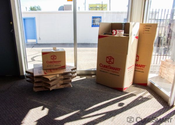 CubeSmart Self Storage Albuquerque 4800 Jefferson St. NE Lowest