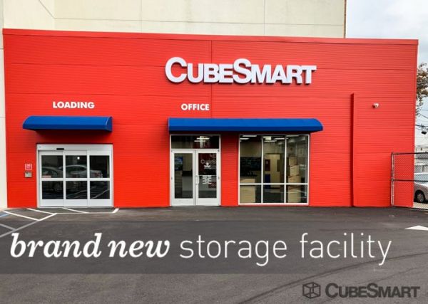 CubeSmart Self Storage Stamford 370 W. Main St. Lowest Rates