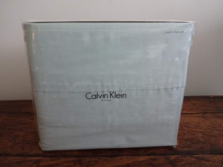CALVIN KLEIN Mint GREEN Combed COTTON SATEEN XDP QUEEN SHEET Set 320TC