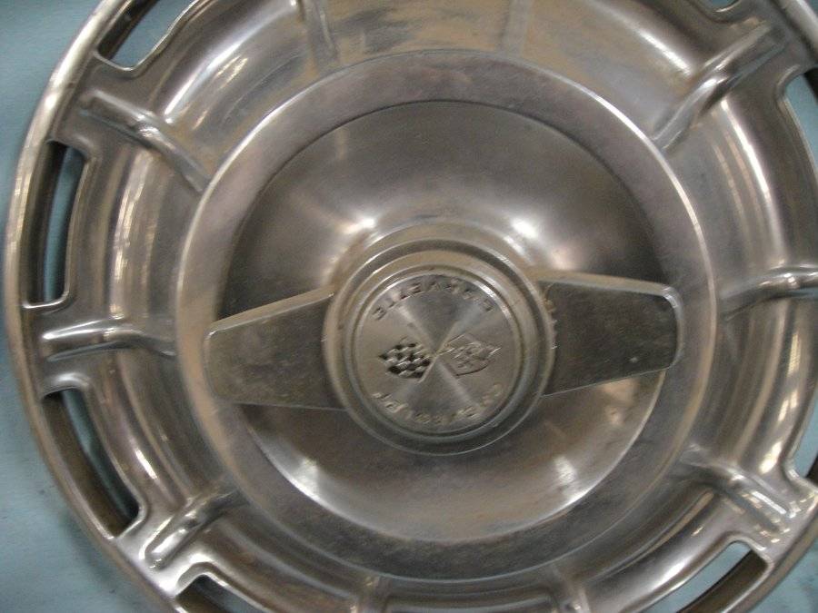 195962 Corvette Hubcap, Original eBay