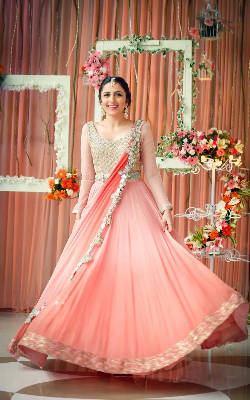 15 Beautiful Pastel Lehengas for Brides and Bridesmaids (Plus Where to