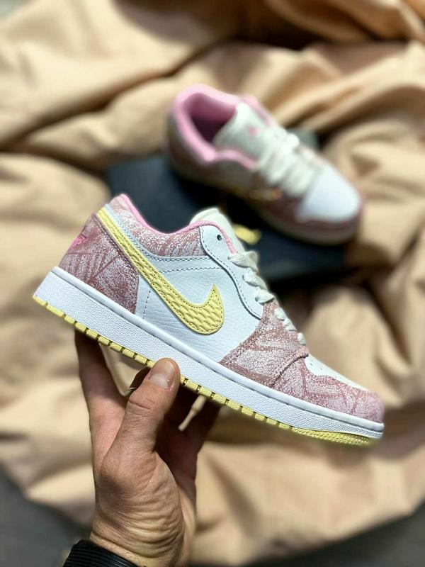 Nike air jordan 1 low •paint drip• — ціна 2050 грн у каталозі Кросівки