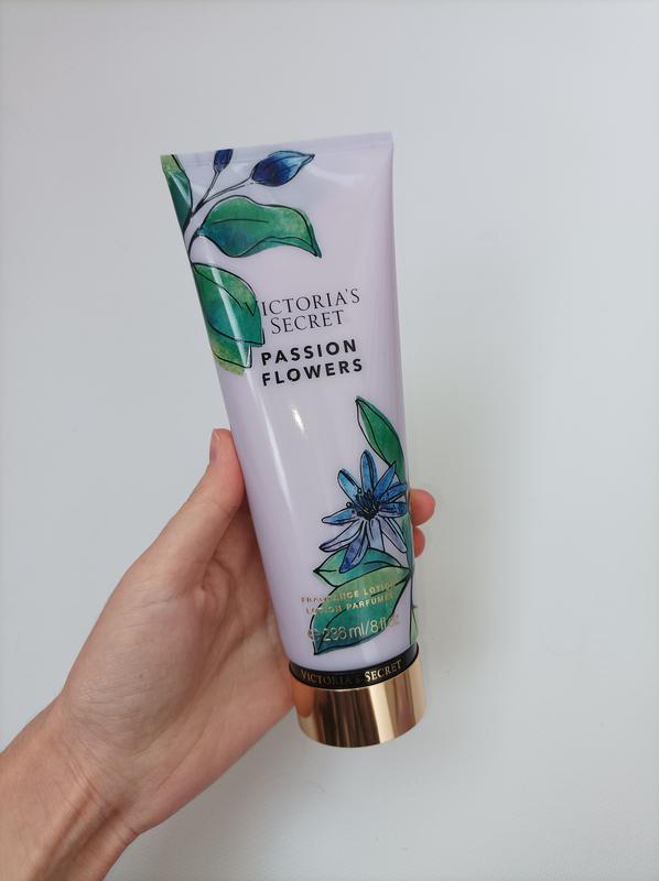 Лосьон victoria's victorias secret passion flowers — цена 376 грн в
