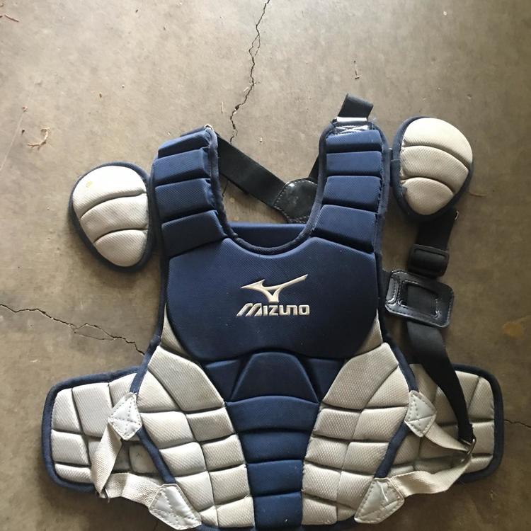 Mizuno Samurai Catchers set Of Gear Youth 912Good Condition with