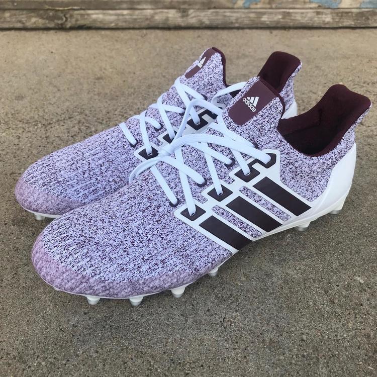 Adidas Texas A&M UltraBOOST CLOUD WHITE/MAROON/MAROON SZ 9 Football