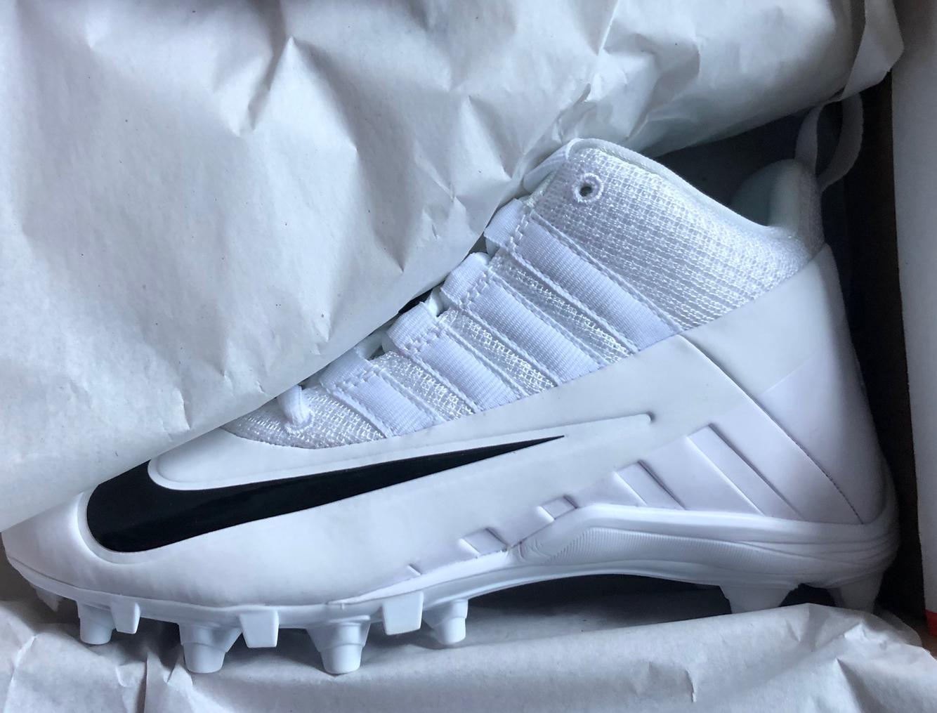 NEW NWT White NIKE HUARACHE New Youth Molded Cleats Nike LAX LACROSSE 3