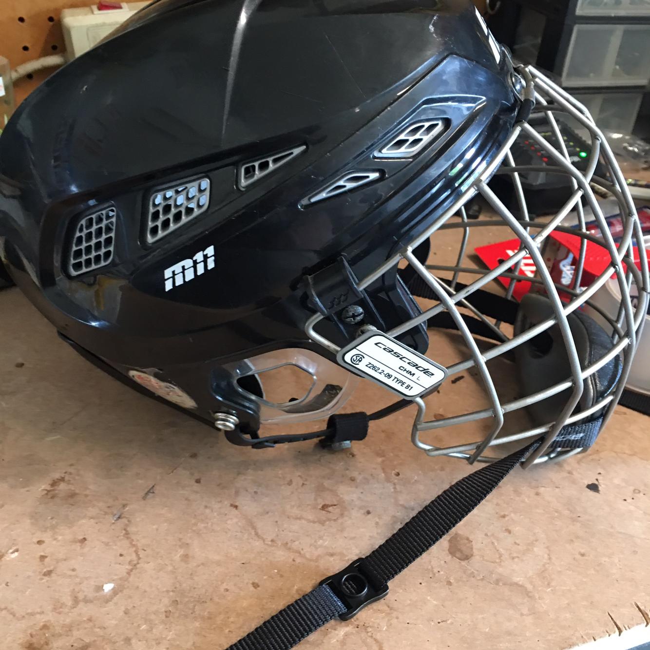 Black Medium Cascade m11 Helmet SidelineSwap