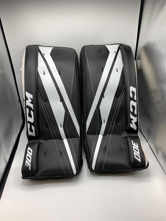 CCM 300 Junior Street Hockey Goalie Pads 24” New In Packag