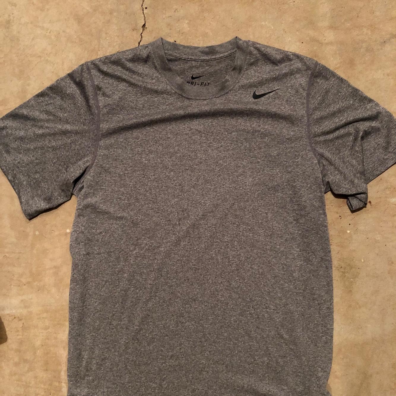 Gray Men's Medium Nike Drifit Workout Shirt SidelineSwap