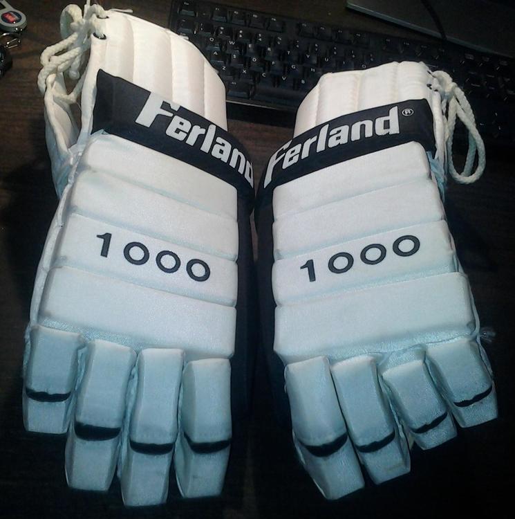 Ferland 1000 15in White Hot!! Hockey Gloves