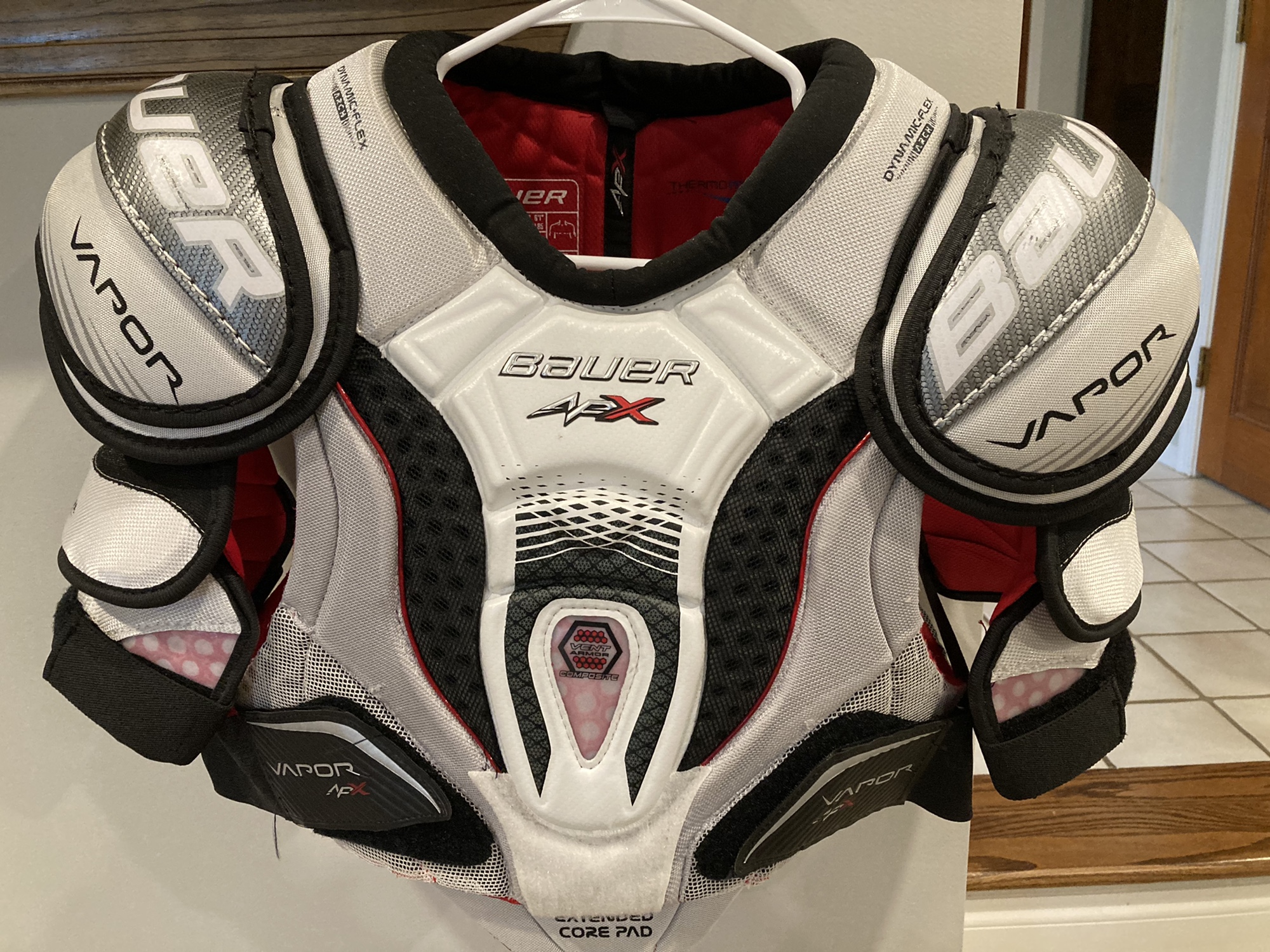 Senior Large Bauer Vapor APX Shoulder Pads SidelineSwap