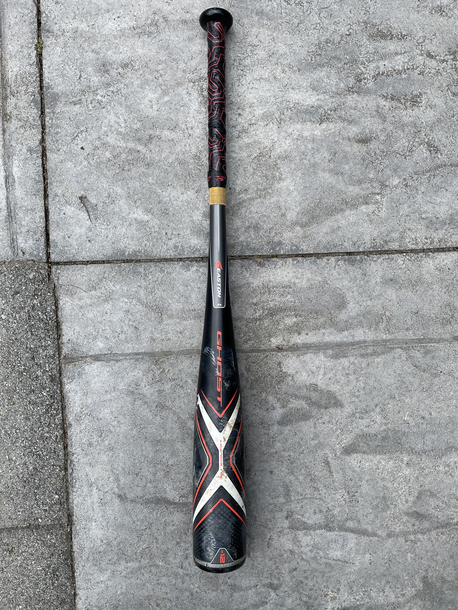 2019 Composite (12) 16 oz 28" Ghost X Hyperlite Bat SidelineSwap
