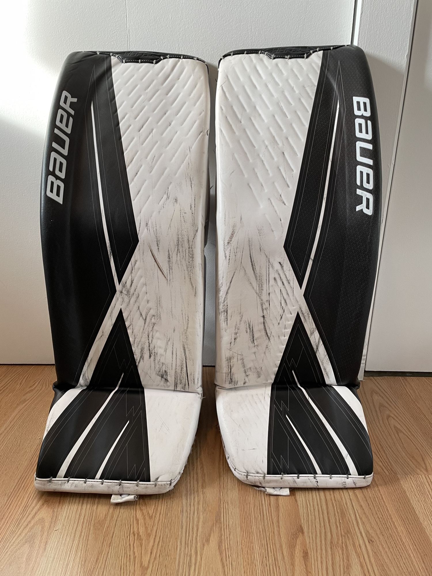 Bauer Large Pro Stock Ultrasonic Goalie Leg Pads 35+1 SidelineSwap