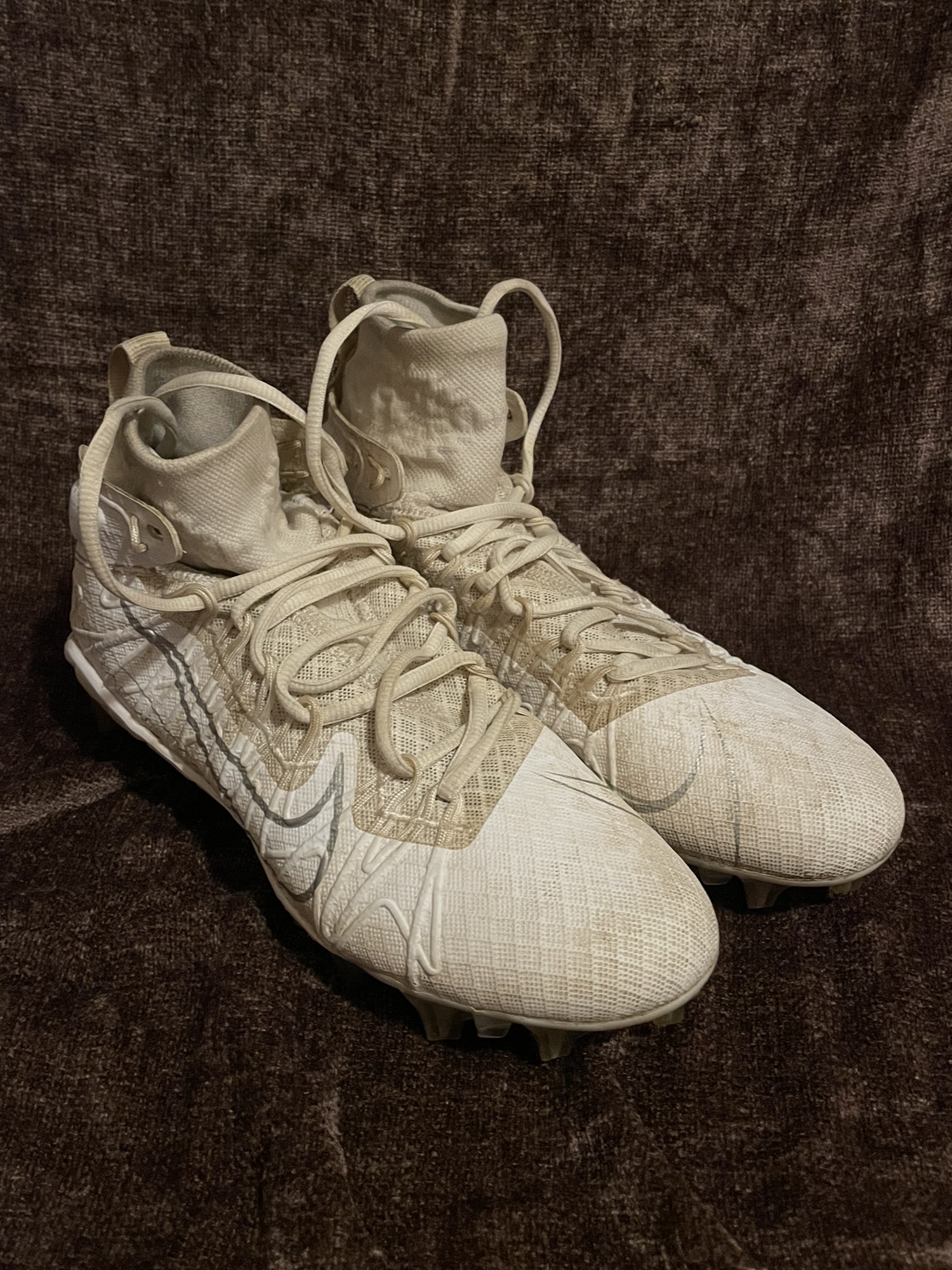 White High Top Nike Huarache Lacrosse Cleats Size 7 SidelineSwap
