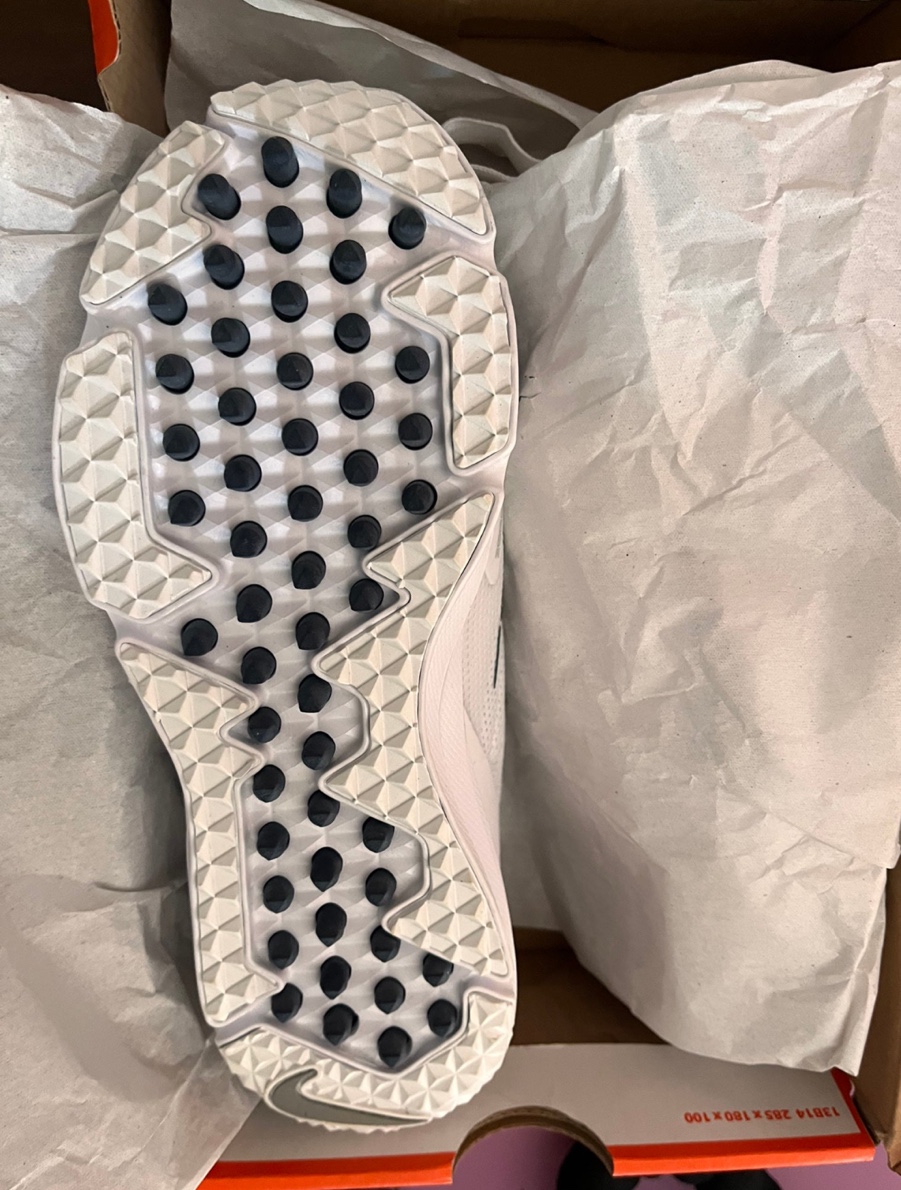 New Nike Lacrosse Lax White Unisex Turf Cleats Low Cut Alpha Huarache 8