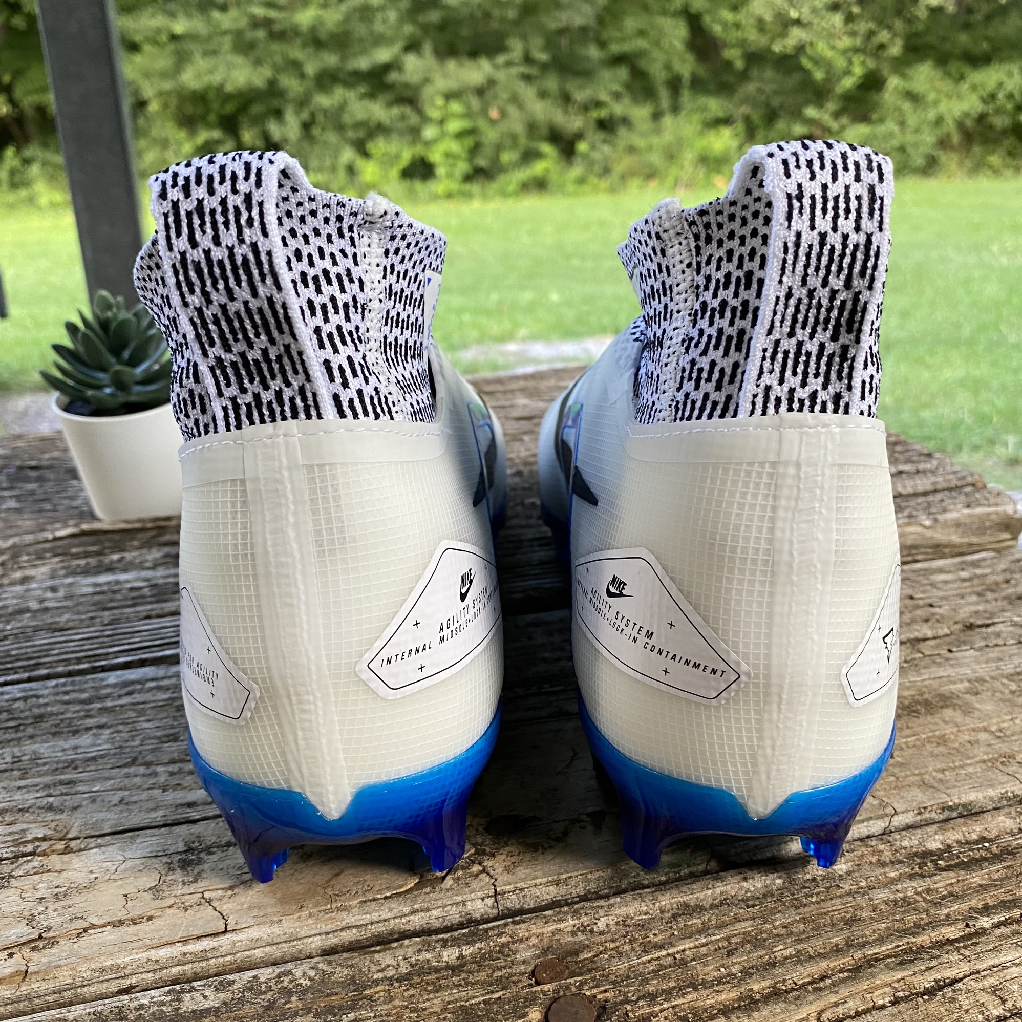 Nike Alpha Menace Elite 3 Men's Size 9 Football Cleats Ghost Laces