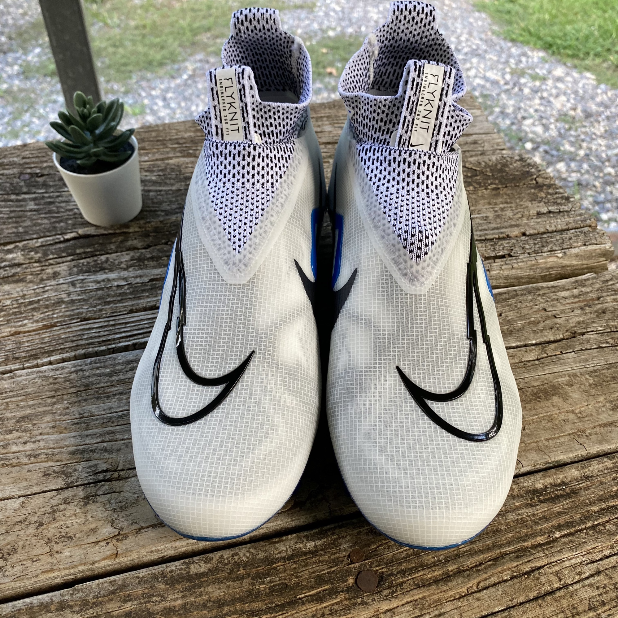 Nike Alpha Menace Elite 3 Men's Size 9 Football Cleats Ghost Laces