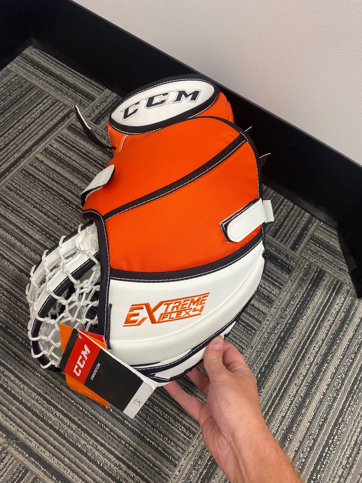 CCM Eflex 4 goalie full set SidelineSwap
