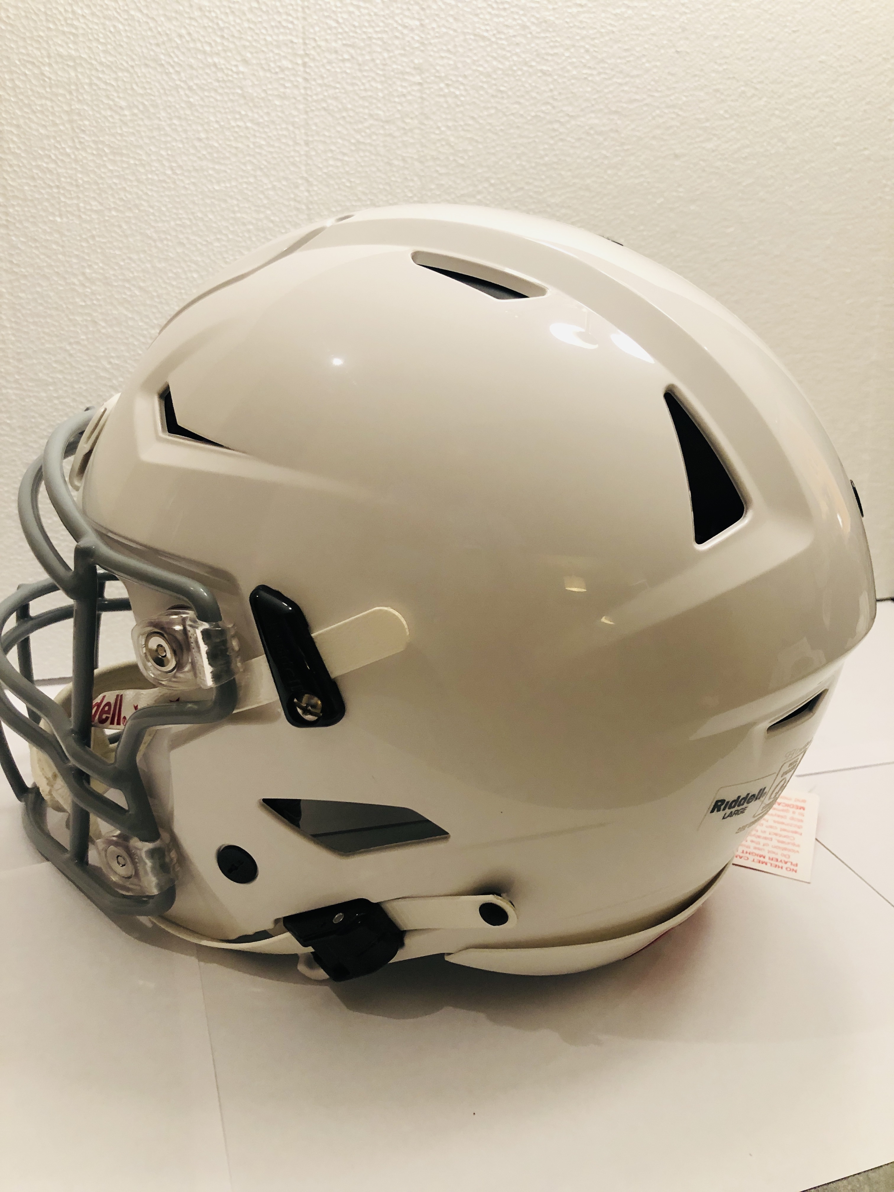 Brand New JUNE 2022 Riddell Speedflex Youth Large Football Helmet