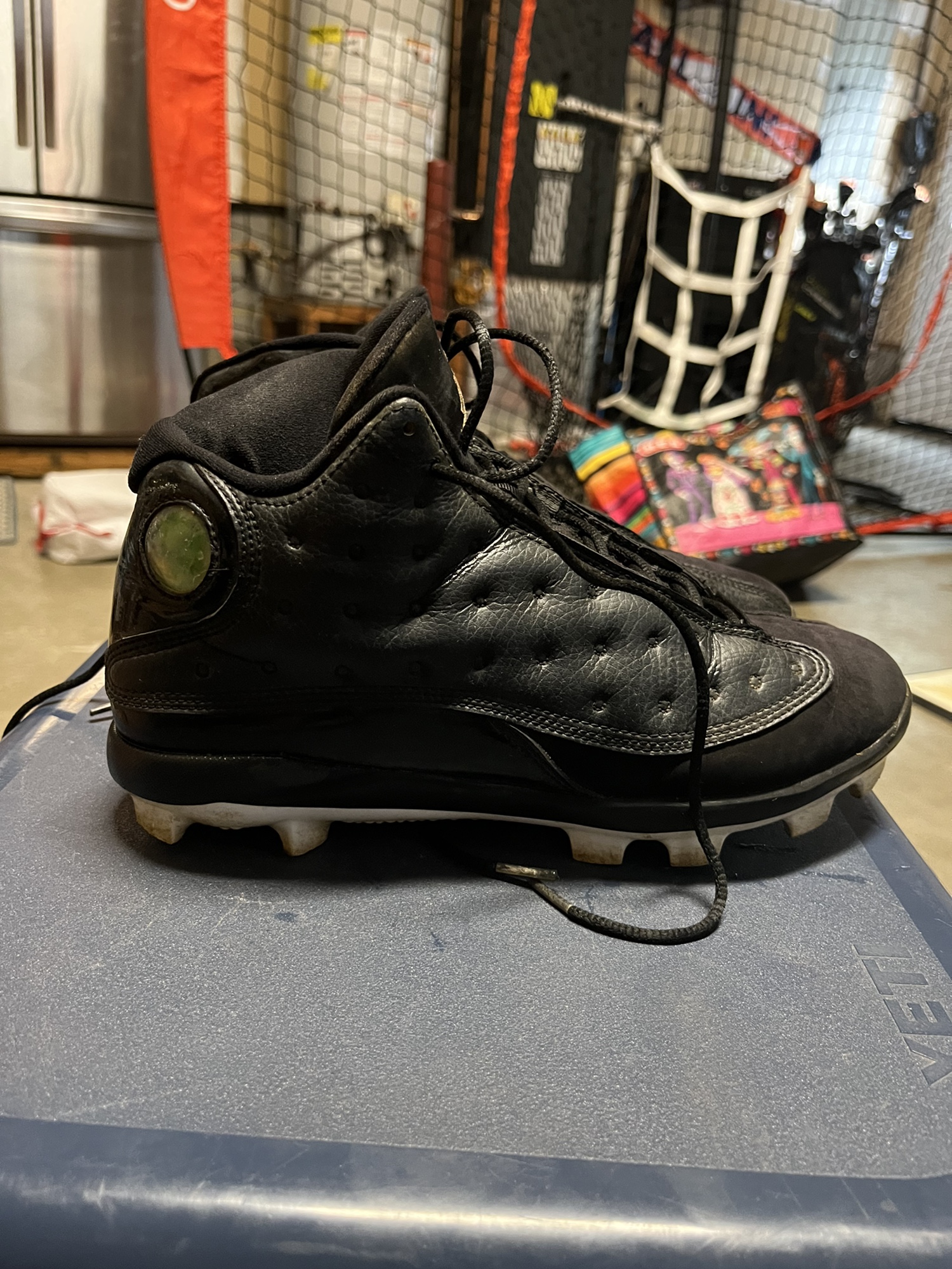 Black Men's Molded Cleats High Top Jordan 13 SidelineSwap