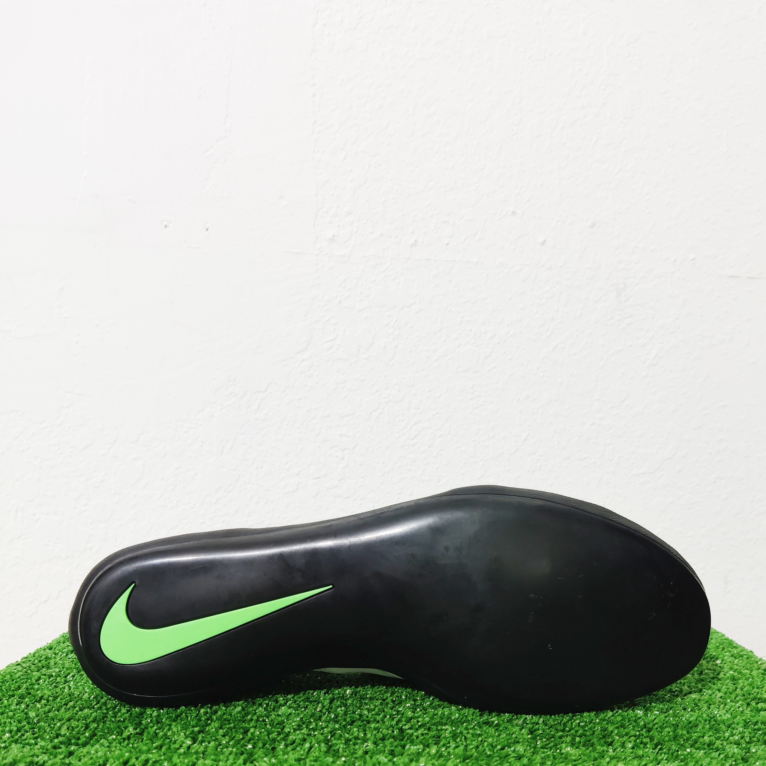 Nike Zoom Rotational 6 White Ombre Shot Put Discus Shoes 685131101