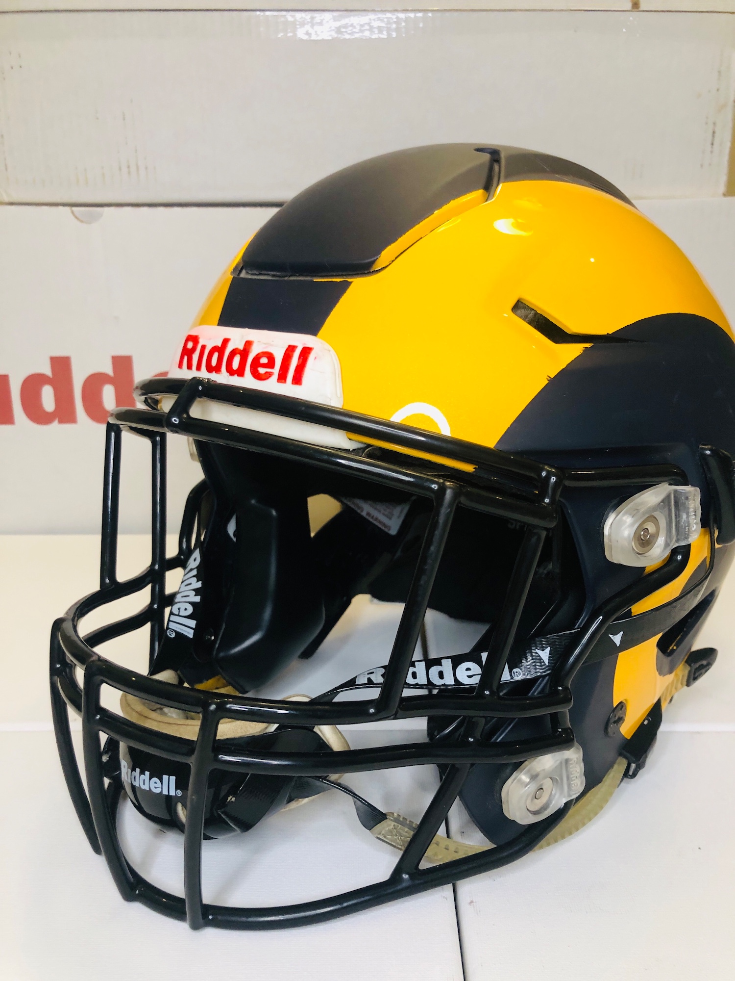 2022 Recertified Adult Extra (XL) Large Matte Riddell Speed Flex w New Face Mask SidelineSwap