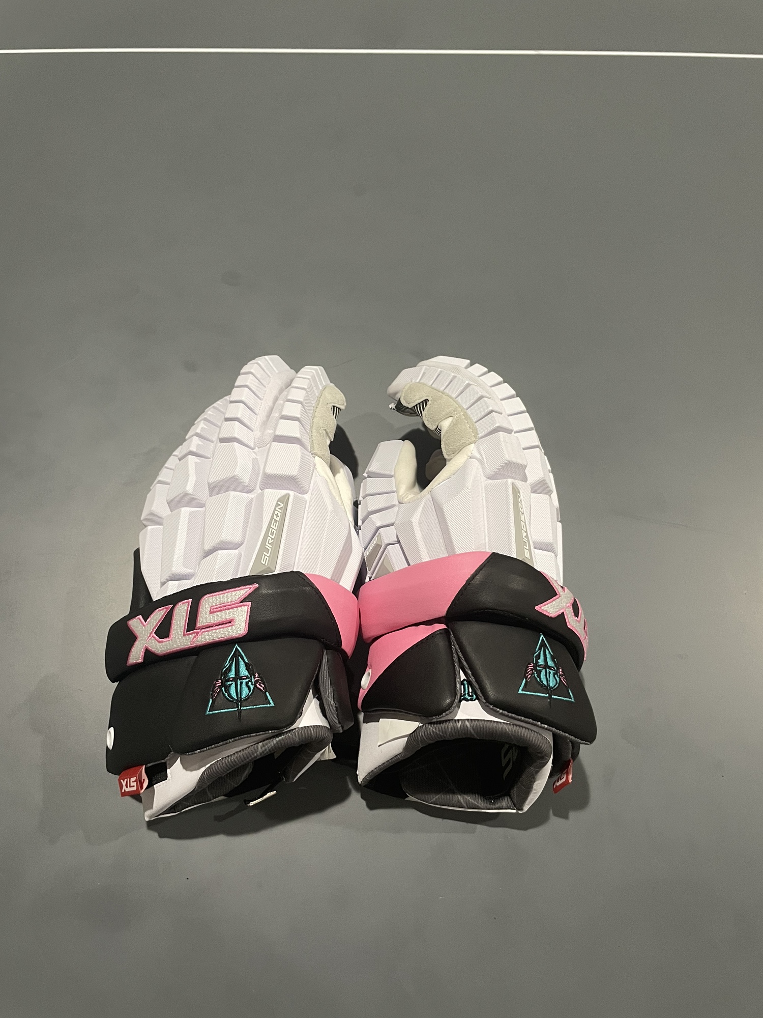 2022 PLL CUSTOM CHROME LC STX SURGEON RZR GLOVES SidelineSwap