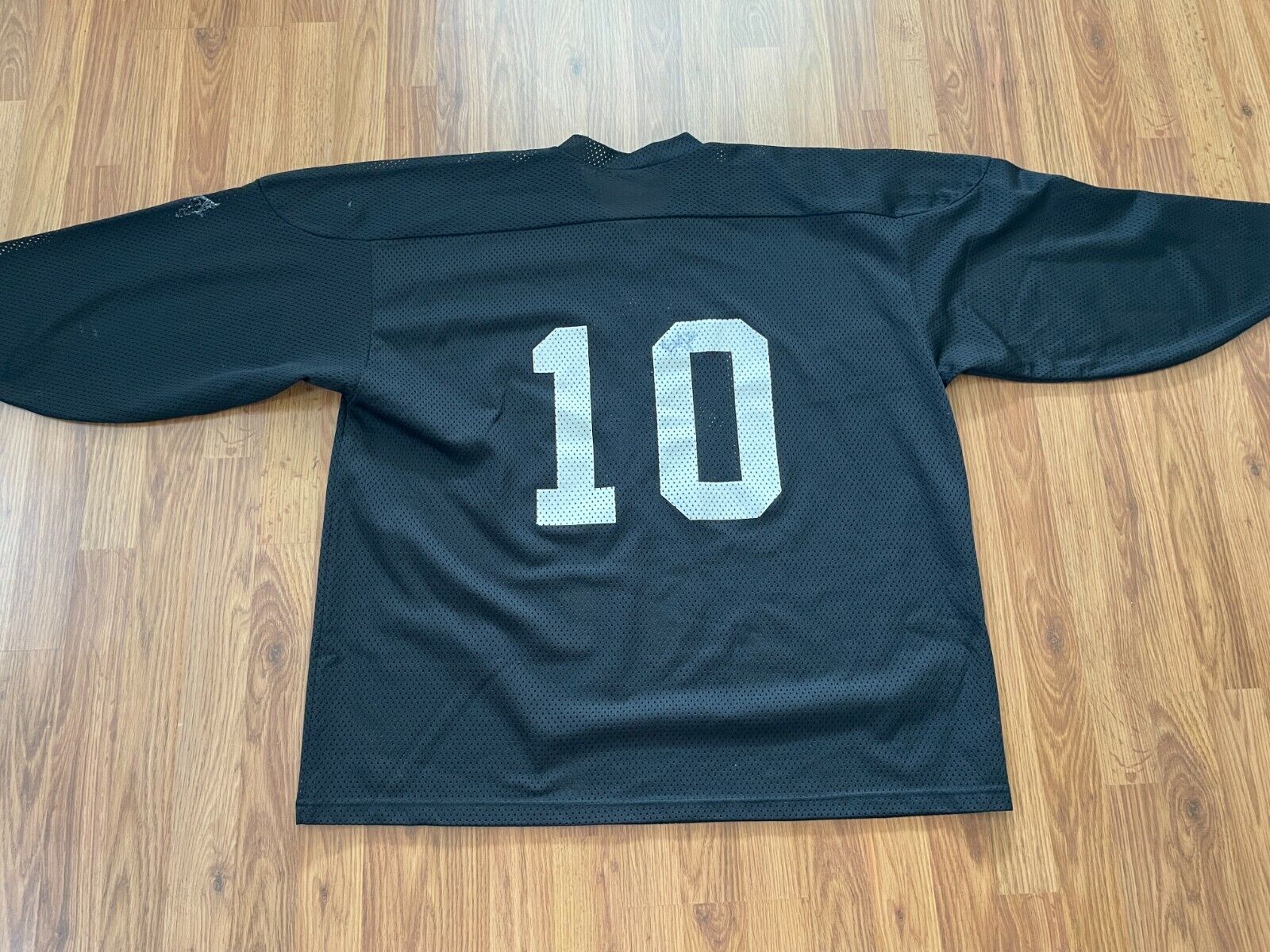 Tri City Americans 10 WHL HOCKEY VINTAGE Size XXL 2XL Practice Hockey