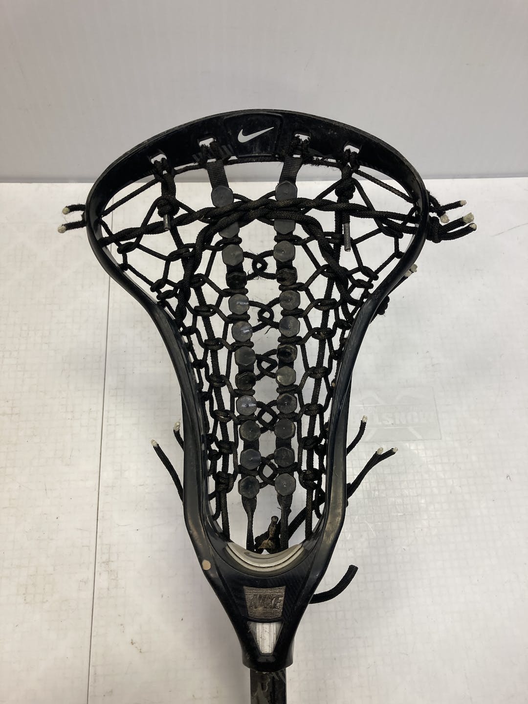 Used Nike Victory Tapre Aluminum Women's Complete Lacrosse Sticks