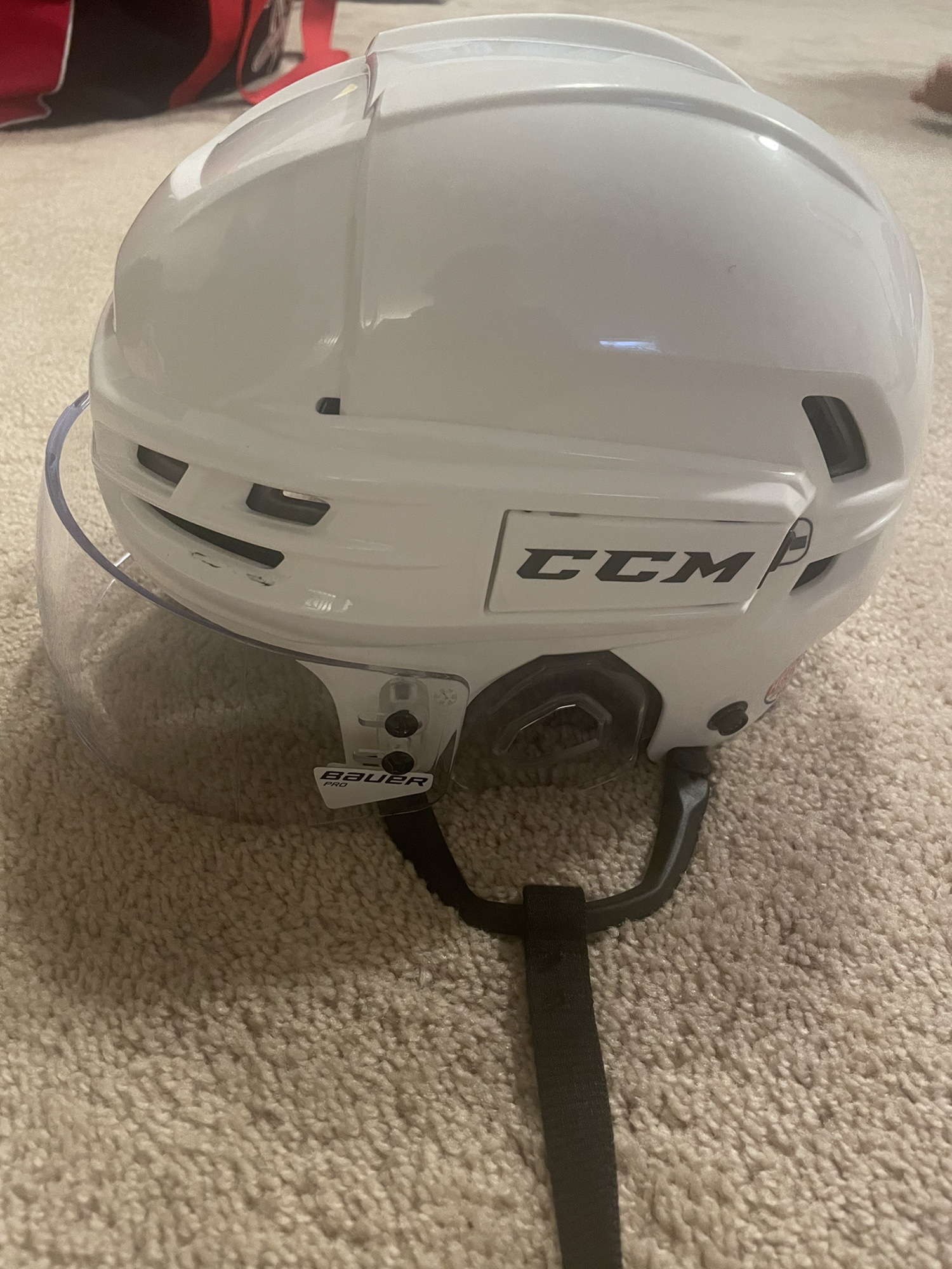 New Large CCM Tacks 910 Helmet SidelineSwap