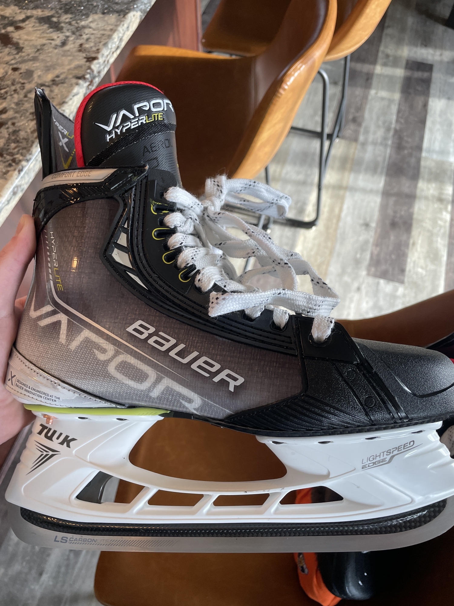 New Bauer Hyper lite Skates SidelineSwap