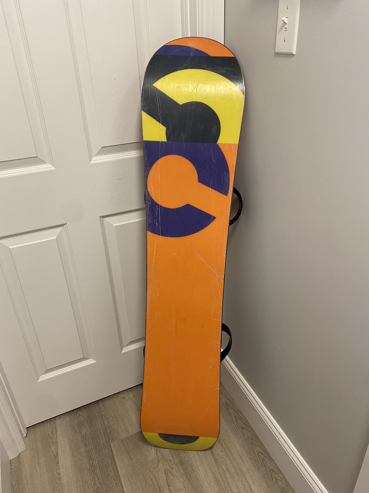 Burton Custom Flying V Snowboard 140cm With Burton Freestyle Bindings