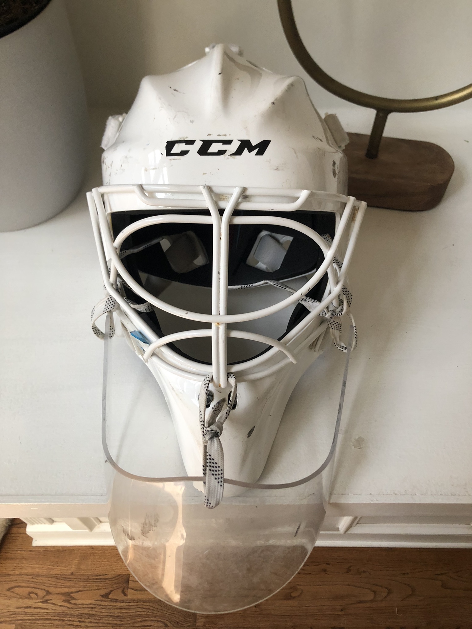 CCM 9000 M Hockey Goalie Mask SidelineSwap