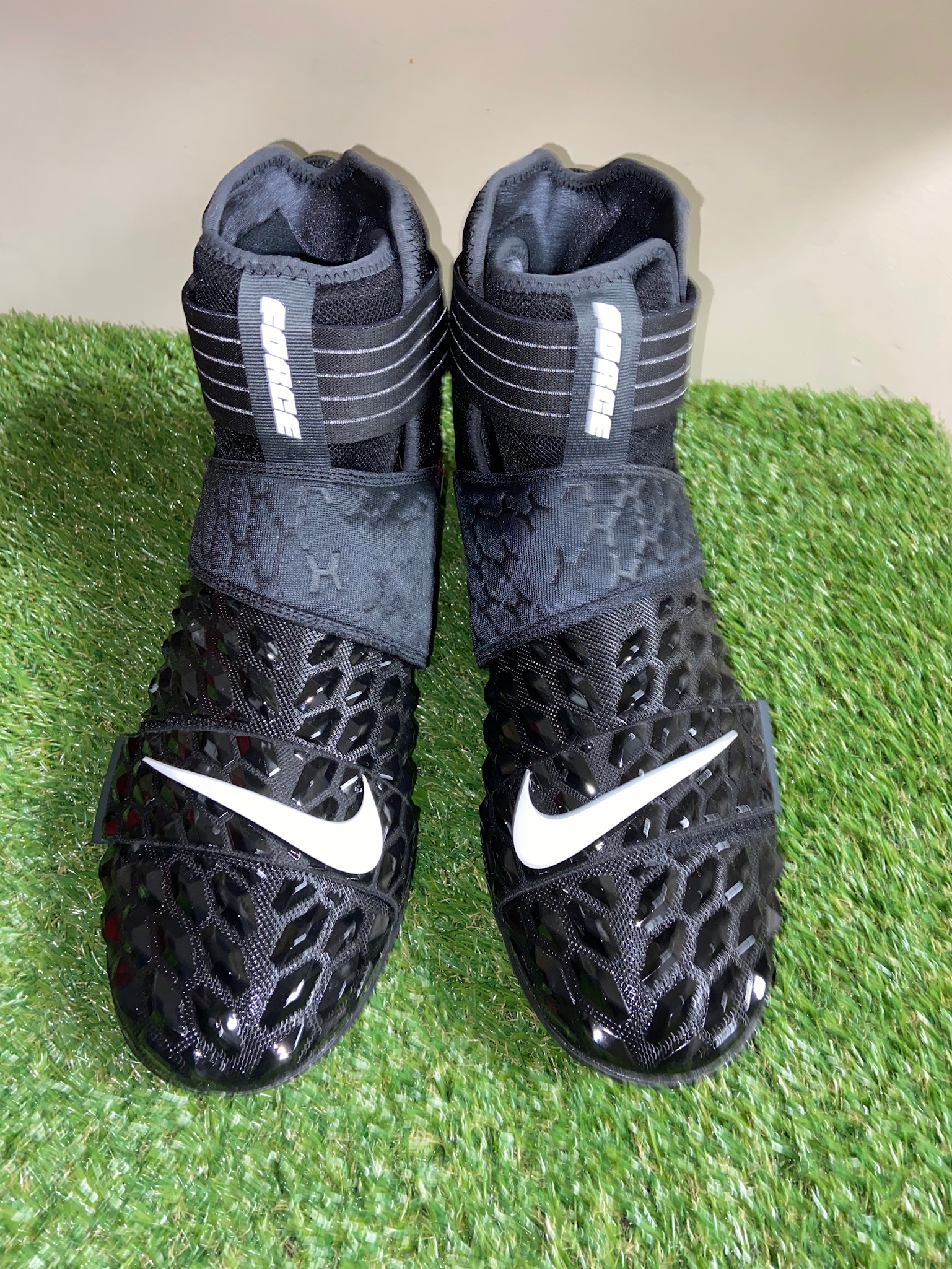 *SOLD* Nike Force Savage Elite 2 Football Cleats Black White AH3999001