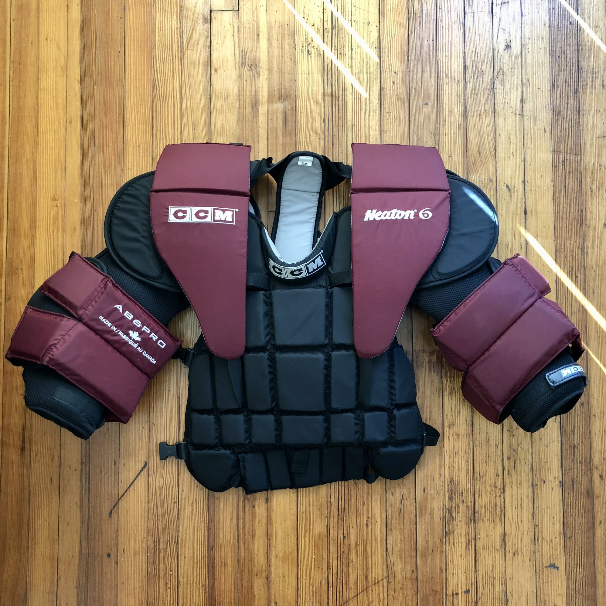 CCM Heaton 6 AB6 Pro Goalie Chest Protector, Senior, Size Small