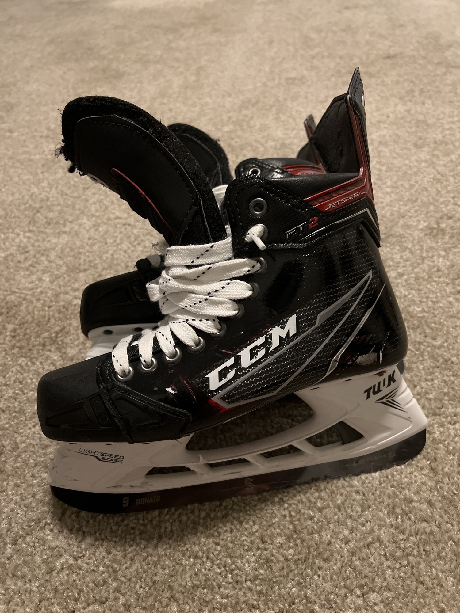 Pro Stock CCM JETSPEED FT2 Sr Ice Hockey Skates w/ Seattle Kraken Bauer